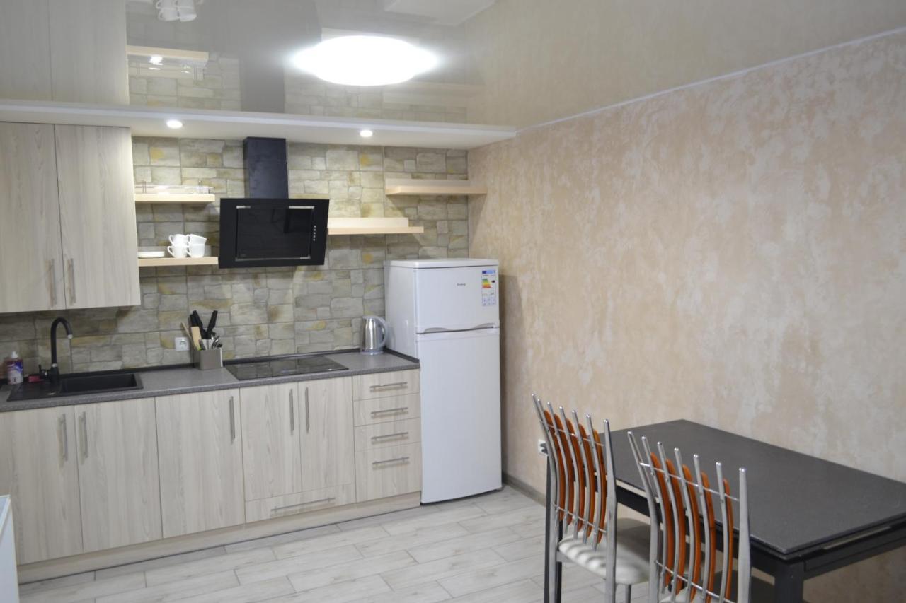 Willa Royal House Kamieniec Podolski Zewnętrze zdjęcie